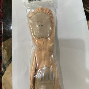 BLOCH ladies canvas ballet shoes